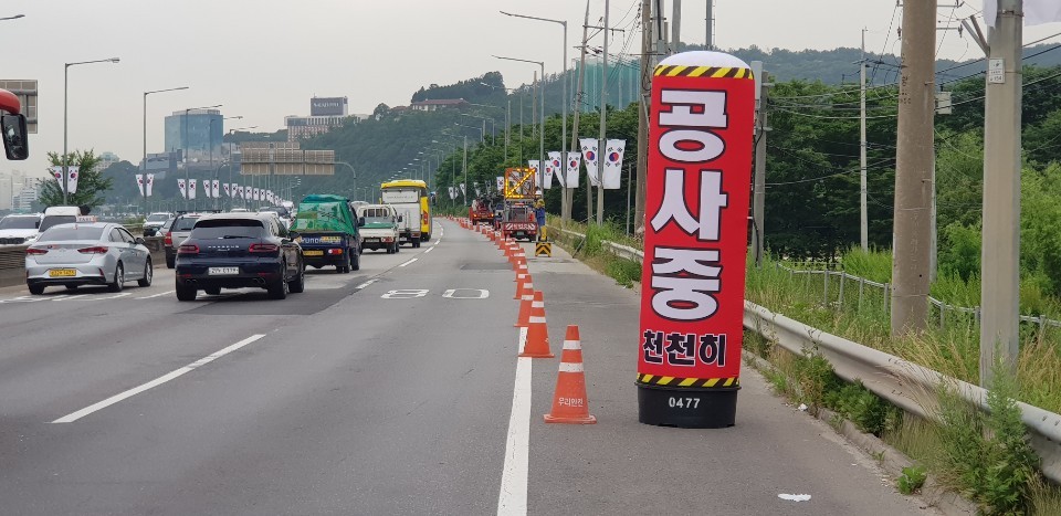 2049928719_ShPe2kY9_1a72fba47d20e6348cc39bff6662c77661f0123f.jpg 이미지크게보기