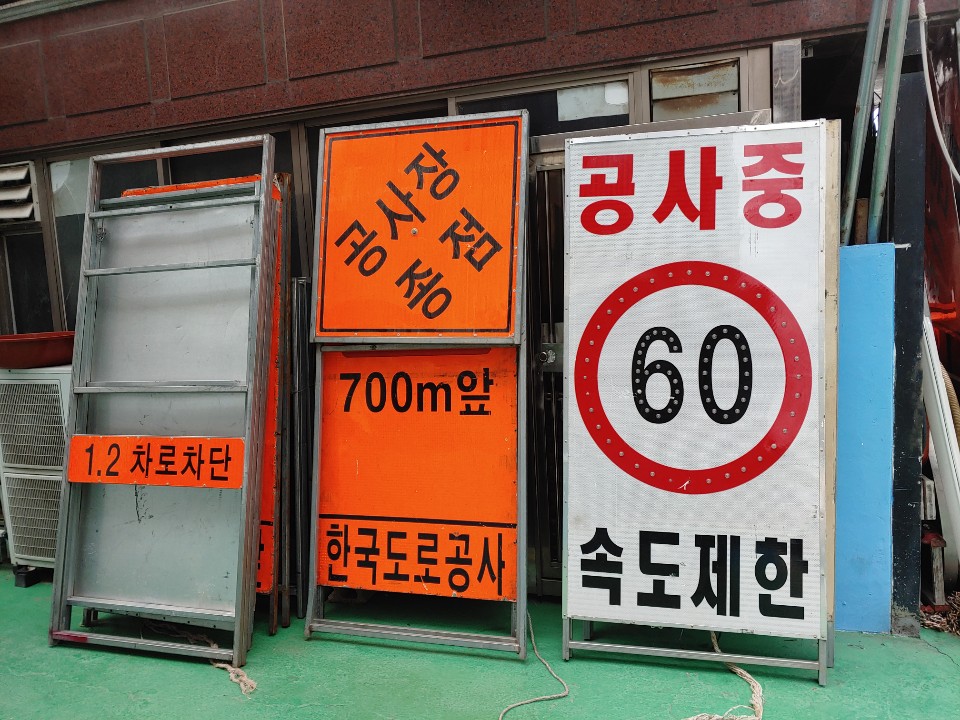 2049928719_fcmGTLFv_d83bdeba36cf21259d5350b3936ee623560a886b.jpg 이미지크게보기